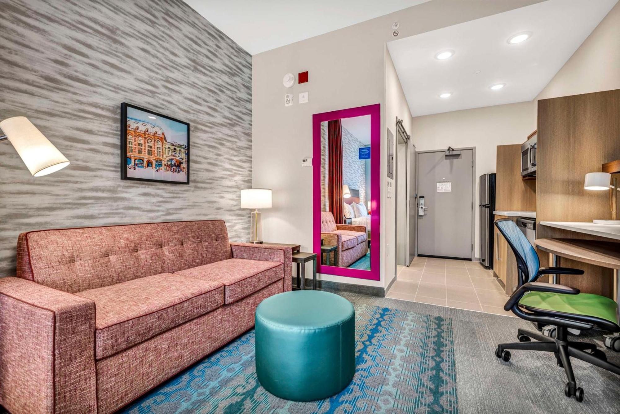 King Studio Suite - Hearing Access