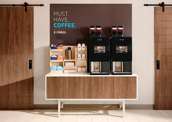 Holiday Inn Express & Suites Raleigh Airport - Brier Creek By Ihg